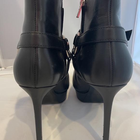 SAINT LAURENT - ANKLE BOOTS - STILETTO BLACK LEATHER FABULOUS SIZE 39.5 - Picture 4 of 6